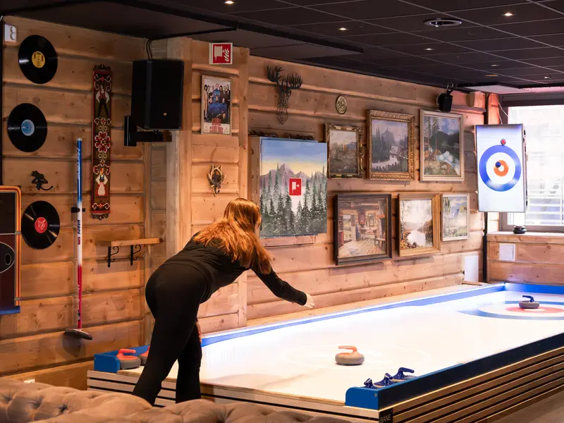 A throw on the street curling lane
